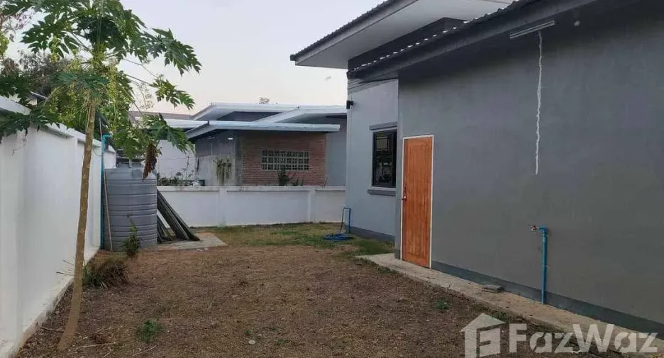 For rent 3 bedrooms house in San Kamphaeng, Chiang Mai