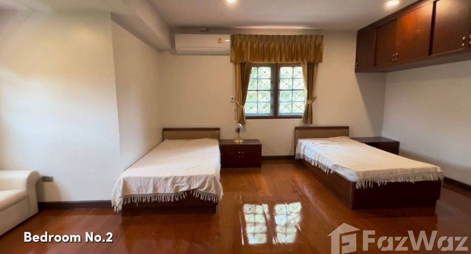 For rent 4 bedrooms villa in Mueang Chiang Mai, Chiang Mai