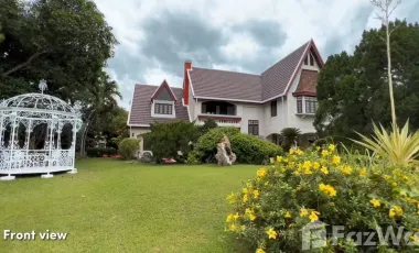 For rent 4 bedrooms villa in Mueang Chiang Mai, Chiang Mai