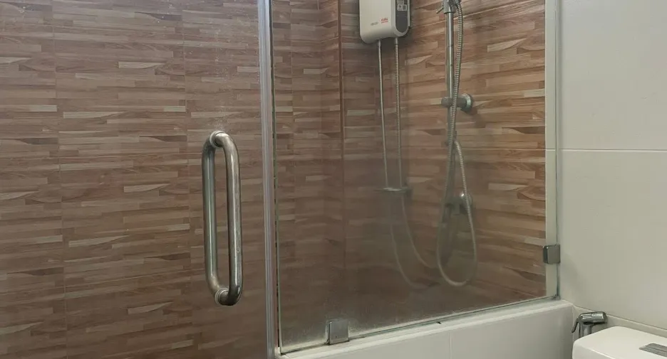 For rent 4 bedrooms villa in Mueang Chiang Mai, Chiang Mai