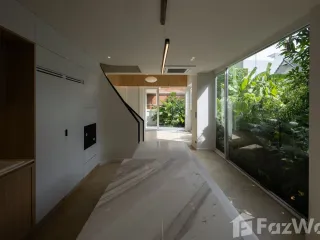 For sale 2 bedrooms townhouse in Phra Khanong, Bangkok