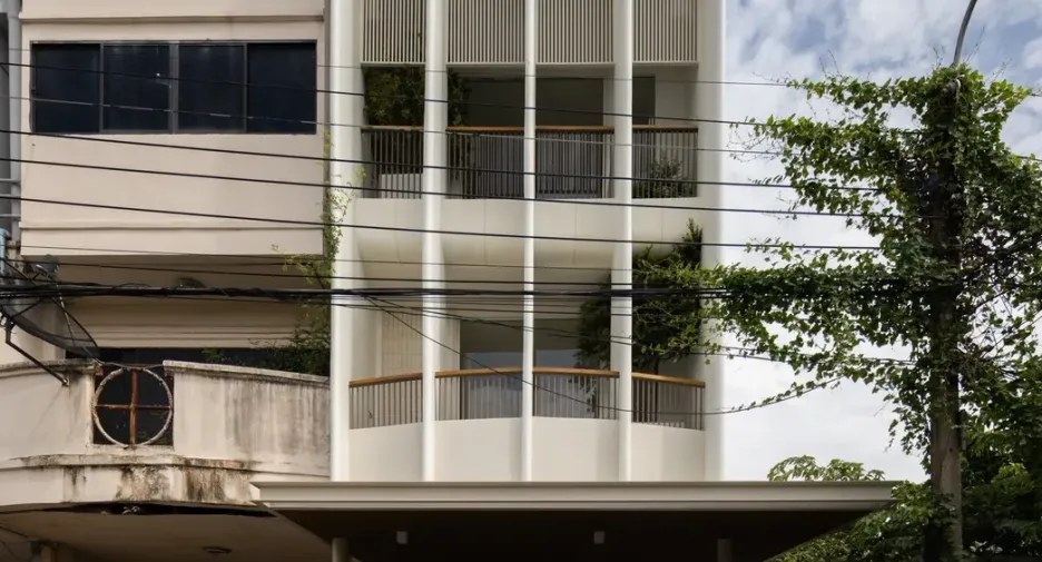 Casa adosada en venta de 2 habitaciones en Phra Khanong, Bangkok
