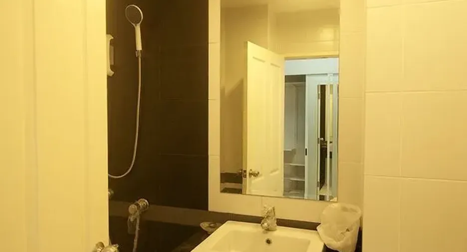 À louer studio condo à Suan Luang, Bangkok