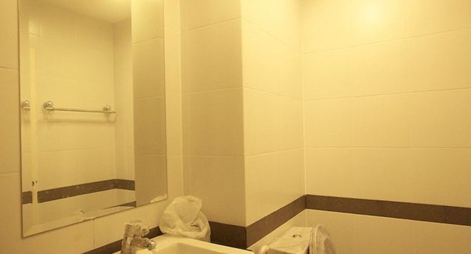 Wohnung zur Miete mit Studio in Suan Luang, Bangkok