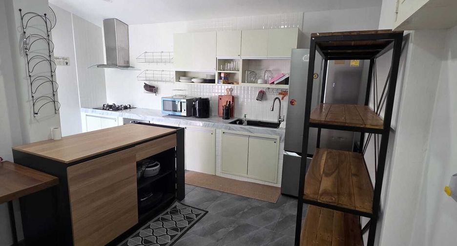 Casa en venta y en alquiler de 2 habitaciones en Mueang Phuket, Phuket