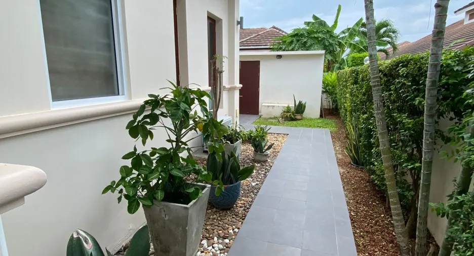 For sale and for rent 4 bedrooms villa in Hua Hin, Prachuap Khiri Khan