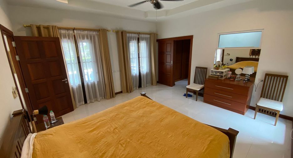 For sale and for rent 4 bedrooms villa in Hua Hin, Prachuap Khiri Khan