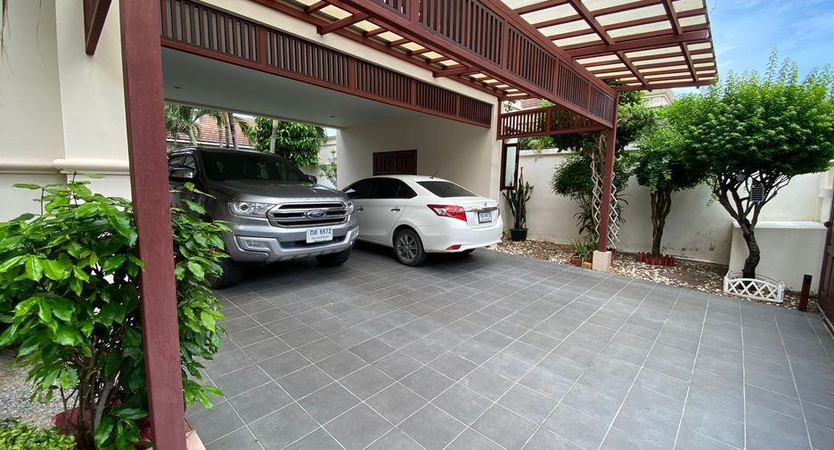For sale and for rent 4 bedrooms villa in Hua Hin, Prachuap Khiri Khan