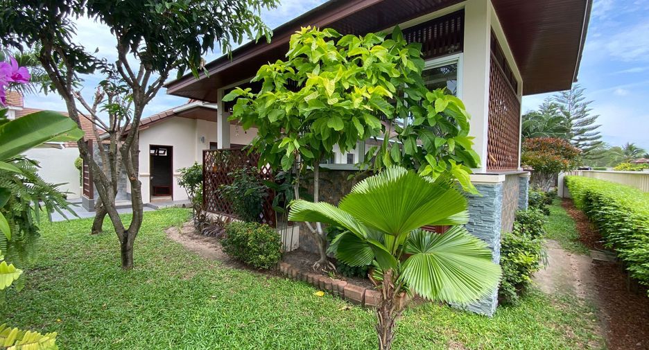 For sale and for rent 4 bedrooms villa in Hua Hin, Prachuap Khiri Khan