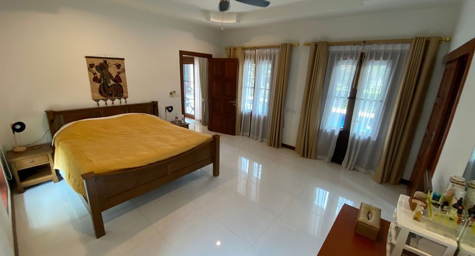 For sale and for rent 4 bedrooms villa in Hua Hin, Prachuap Khiri Khan