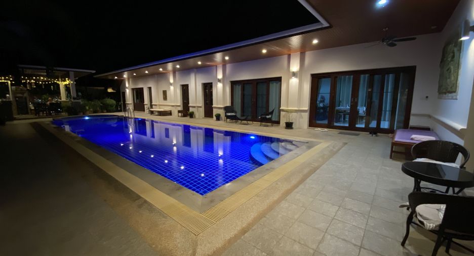 For sale and for rent 4 bedrooms villa in Hua Hin, Prachuap Khiri Khan