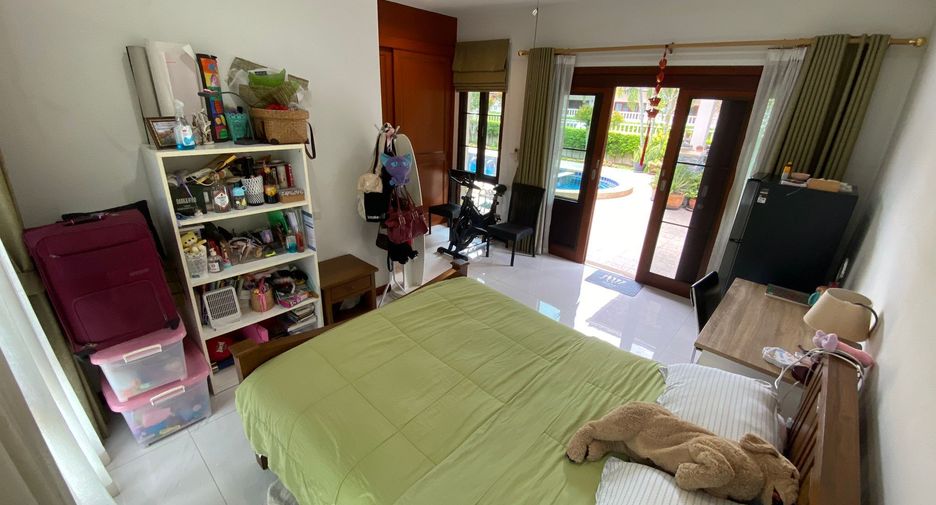 For sale and for rent 4 bedrooms villa in Hua Hin, Prachuap Khiri Khan