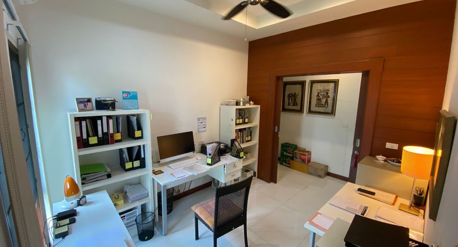 For sale and for rent 4 bedrooms villa in Hua Hin, Prachuap Khiri Khan