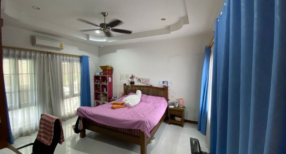 For sale and for rent 4 bedrooms villa in Hua Hin, Prachuap Khiri Khan