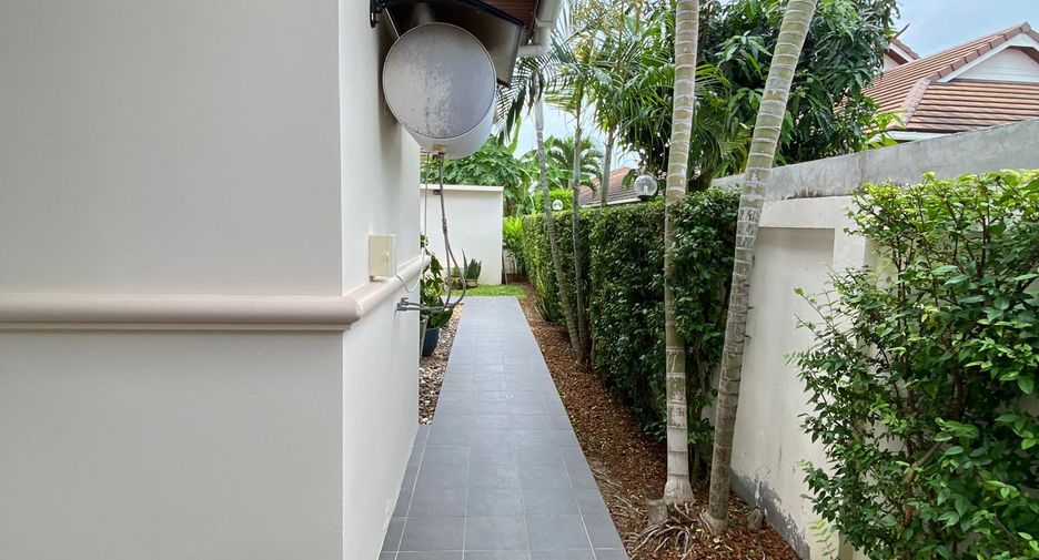 For sale and for rent 4 bedrooms villa in Hua Hin, Prachuap Khiri Khan