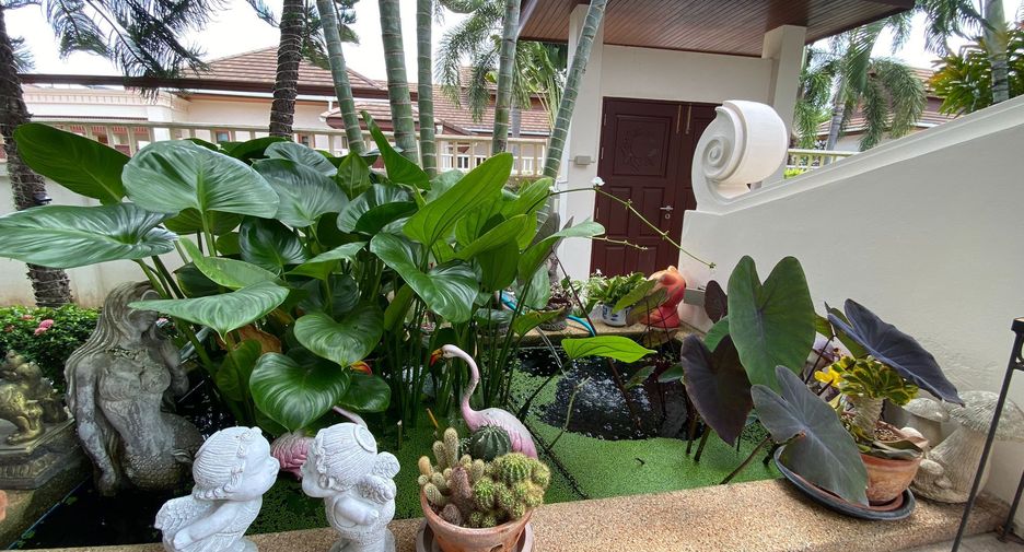 For sale and for rent 4 bedrooms villa in Hua Hin, Prachuap Khiri Khan