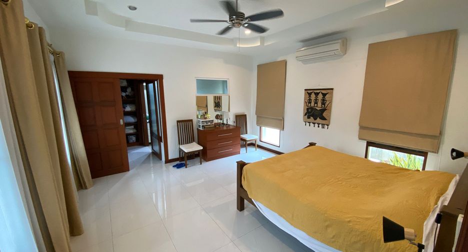 For sale and for rent 4 bedrooms villa in Hua Hin, Prachuap Khiri Khan