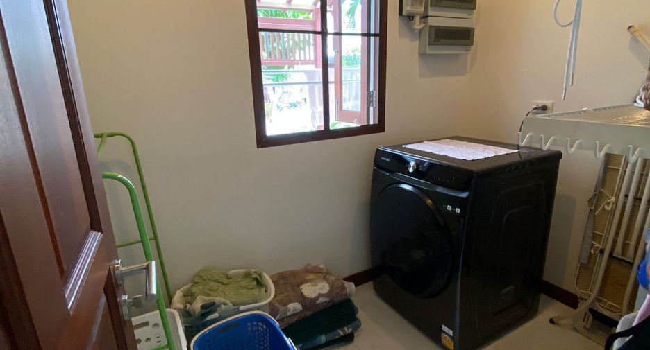 For sale and for rent 4 bedrooms villa in Hua Hin, Prachuap Khiri Khan