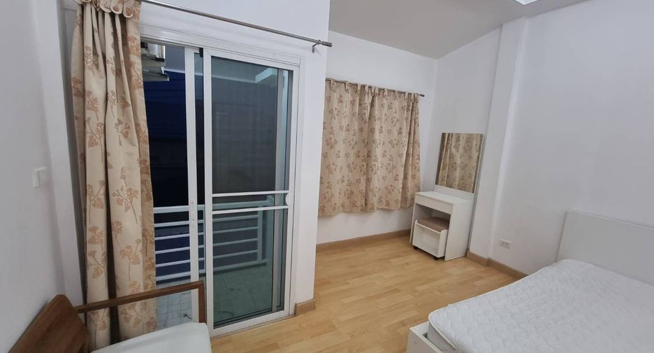 For rent 2 bedrooms townhouse in Hua Hin, Prachuap Khiri Khan