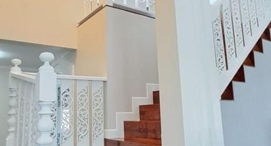 出售 和 出租 3 卧室 独立屋 在 San Sai, Chiang Mai