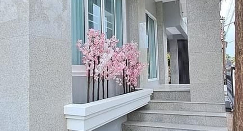 出售 和 出租 3 卧室 独立屋 在 San Sai, Chiang Mai
