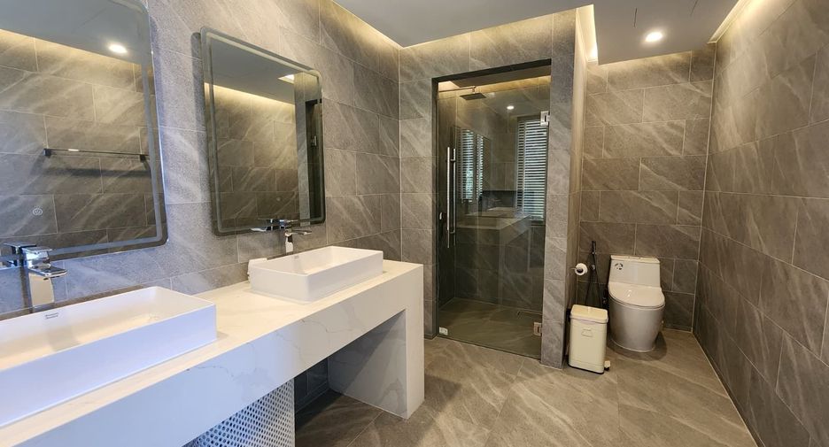 For sale 6 bedrooms villa in Ko Samui, Surat Thani