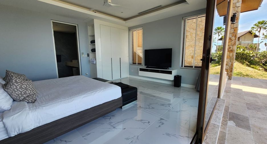 For sale 6 bedrooms villa in Ko Samui, Surat Thani