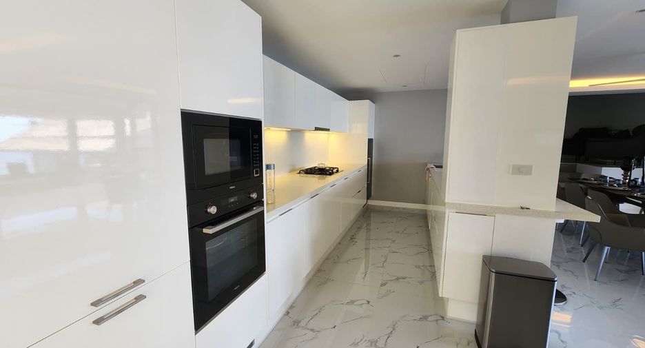 For sale 6 bedrooms villa in Ko Samui, Surat Thani