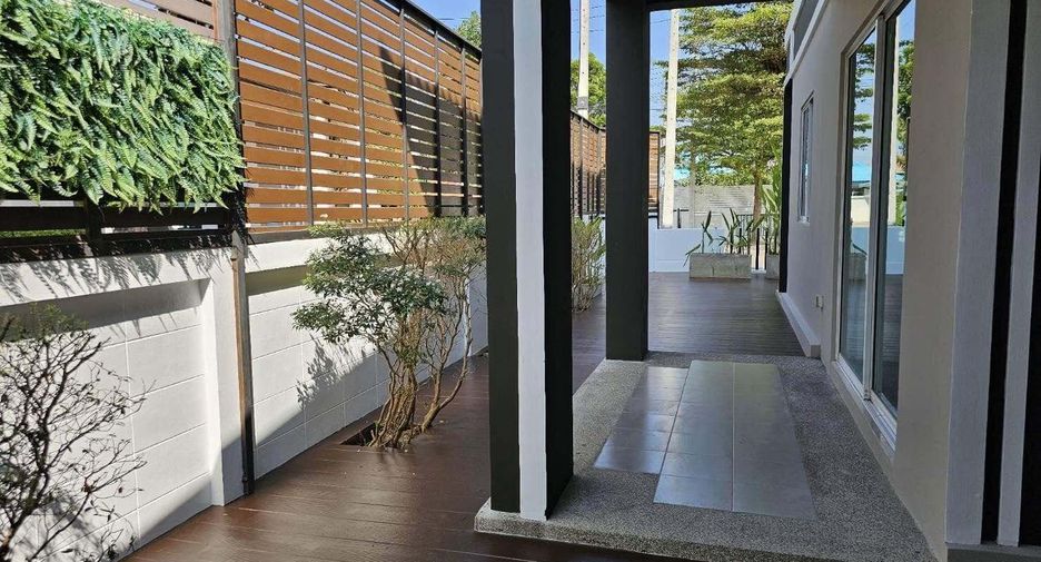 For rent 3 bedrooms house in San Sai, Chiang Mai