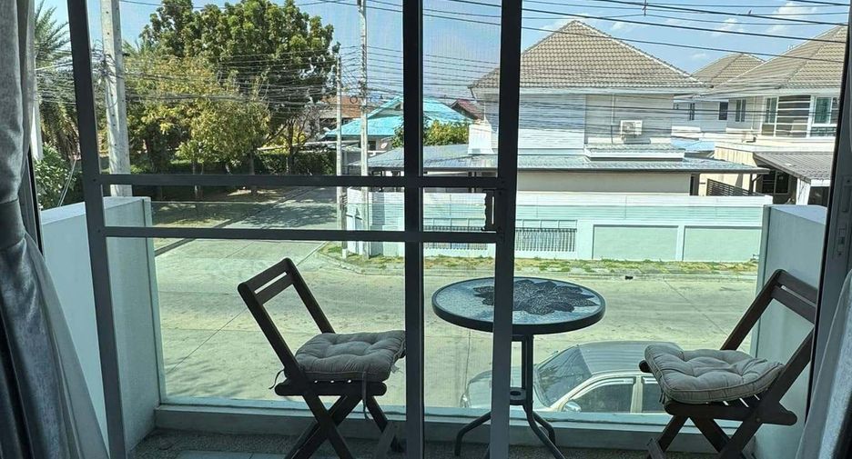 For rent 3 bedrooms house in San Sai, Chiang Mai