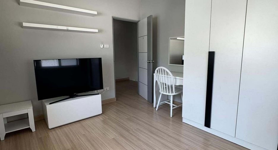 For rent 3 bedrooms house in San Sai, Chiang Mai