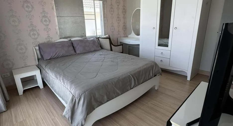 For rent 3 bedrooms house in San Sai, Chiang Mai