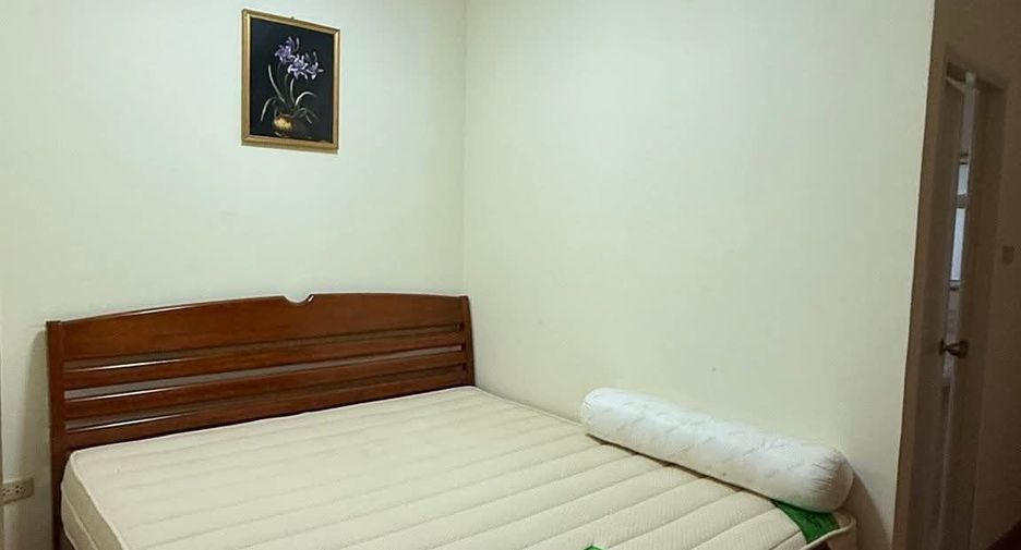 Casa en alquiler de 4 habitaciones en San Kamphaeng, Chiang Mai