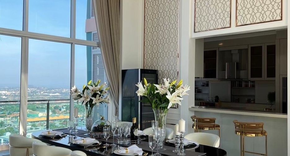 For sale 4 bedrooms condo in Bang Lamung, Chonburi