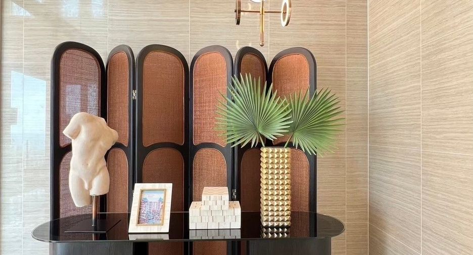 For sale 4 bedrooms condo in Bang Lamung, Chonburi