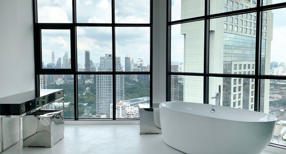 Condo en venta de 3 habitaciones en Sathon, Bangkok