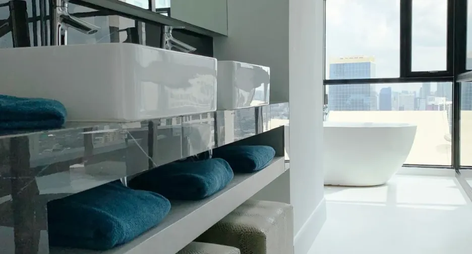 Condo en venta de 3 habitaciones en Sathon, Bangkok