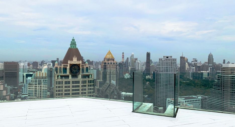 Condo en venta de 3 habitaciones en Sathon, Bangkok