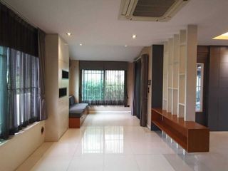 出售 3 卧室 独立屋 在 Prawet, 曼谷