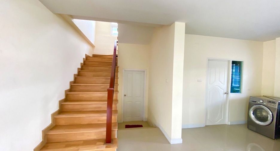 For sale and for rent 3 bedrooms house in Si Racha, Chonburi