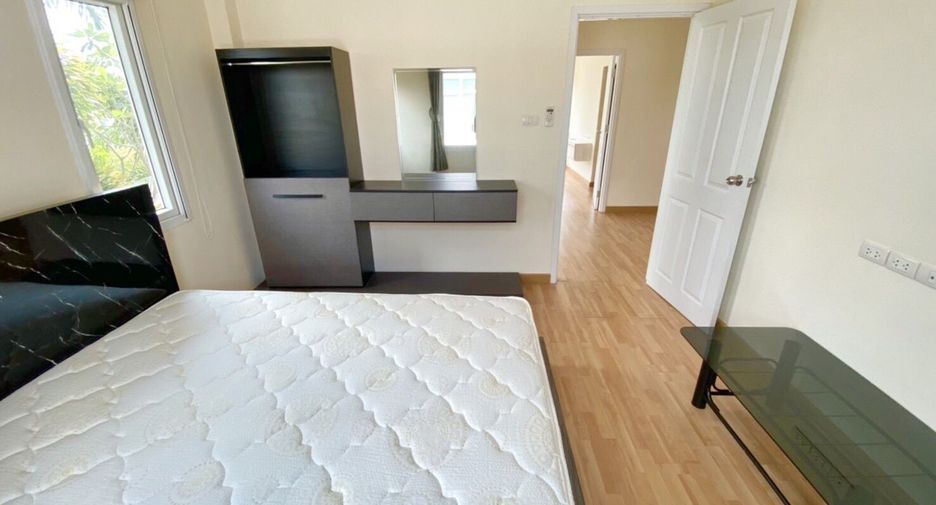 For sale and for rent 3 bedrooms house in Si Racha, Chonburi