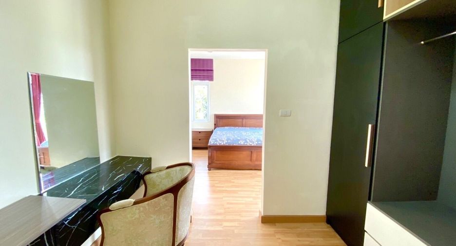 For sale and for rent 3 bedrooms house in Si Racha, Chonburi