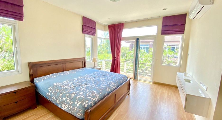 For sale and for rent 3 bedrooms house in Si Racha, Chonburi