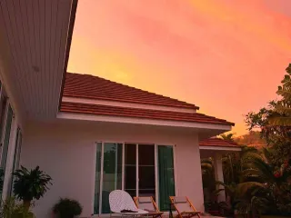 À vendre et à louer 3 chambres villa à Hua Hin, Prachuap Khiri Khan