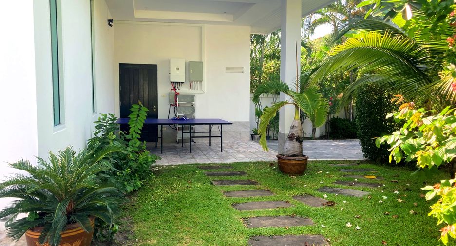 À vendre et à louer 3 chambres villa à Hua Hin, Prachuap Khiri Khan