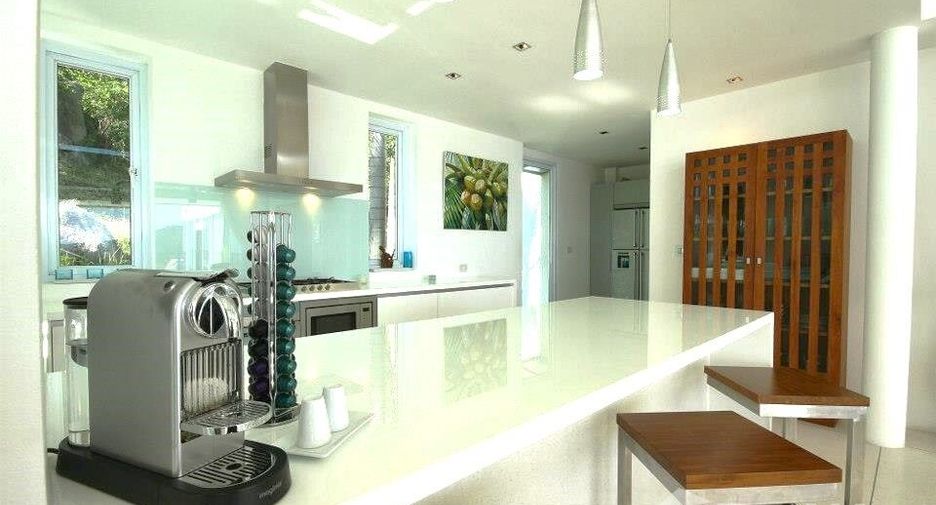 For sale 5 bedrooms villa in Ko Samui, Surat Thani