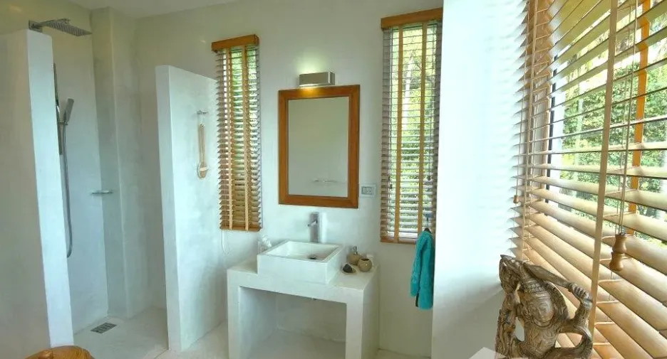 For sale 5 bedrooms villa in Ko Samui, Surat Thani