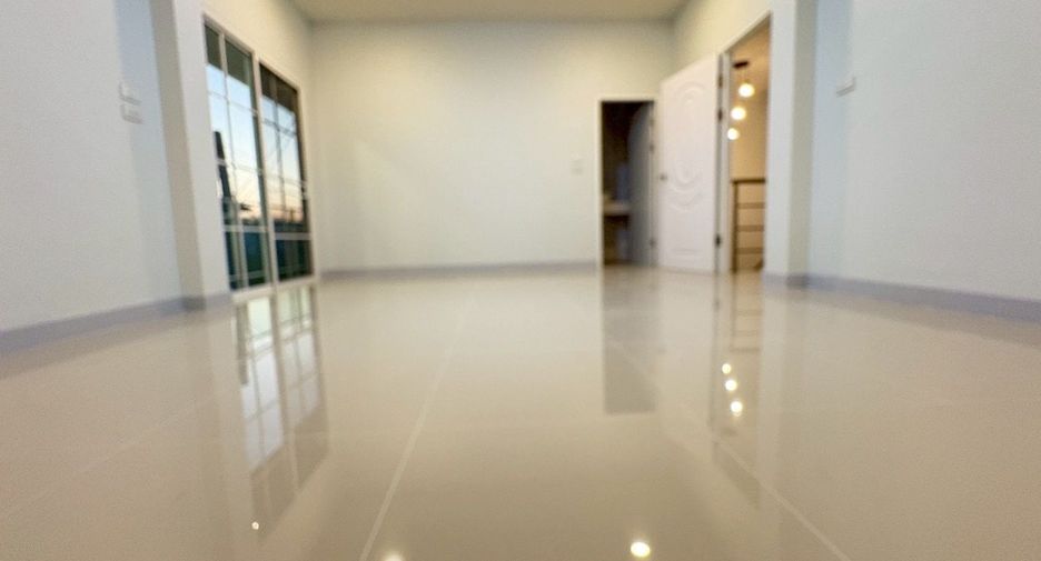 Casa en venta de 4 habitaciones en Doi Saket, Chiang Mai