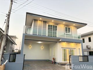 Продажа 4 спальни дом в Дои Сакет, Чианг Маи