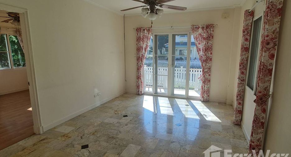 For sale 3 bedrooms house in San Sai, Chiang Mai
